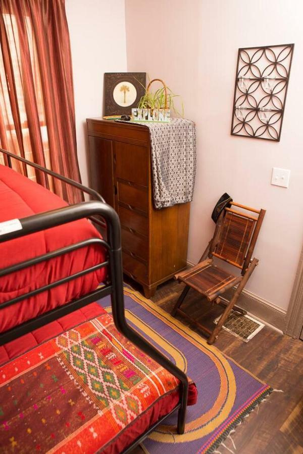 Cozy Hideaway In The Heart Of Lancaster Apartment Luaran gambar